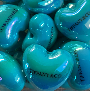 20mm T.iffany Heart Acrylic Bead