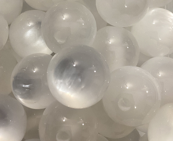 16mm White Cat Eye Bead